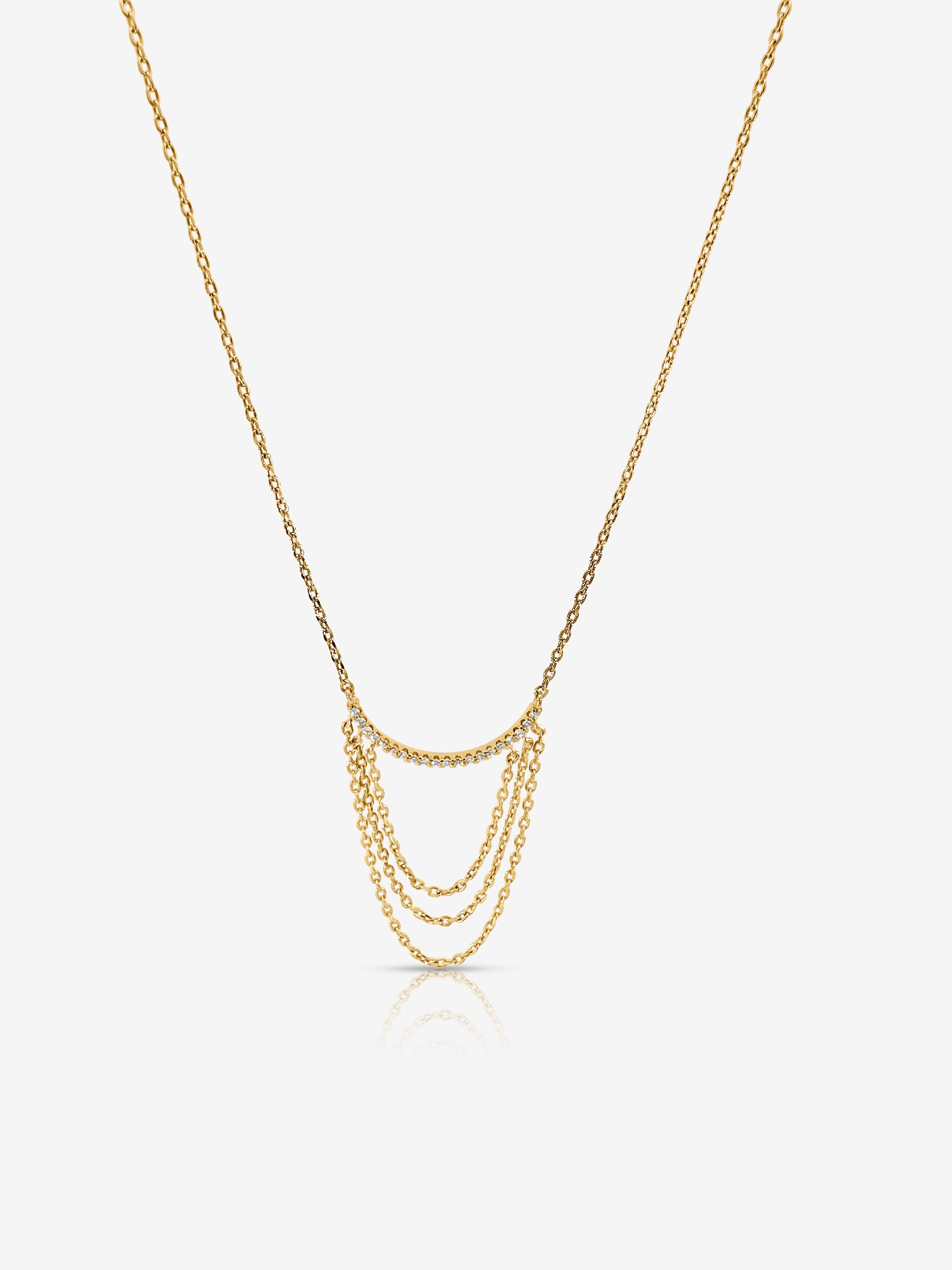 Goldene BIJOUX Lily Halskette mit mehreren feinen Kettensträngen und glitzernden Akzenten